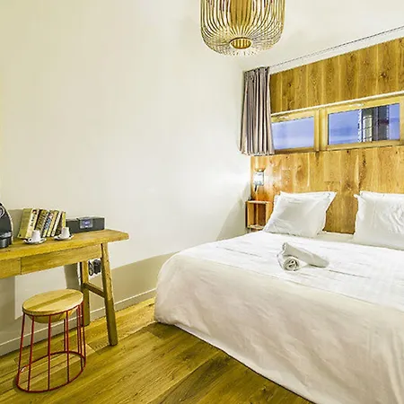 אכסניה The People Belleville *