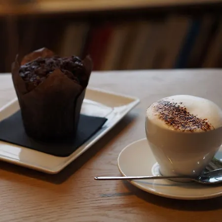 The People Belleville אכסניה פריז