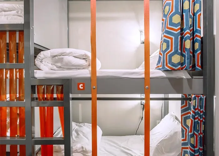 אכסניה The People Belleville *