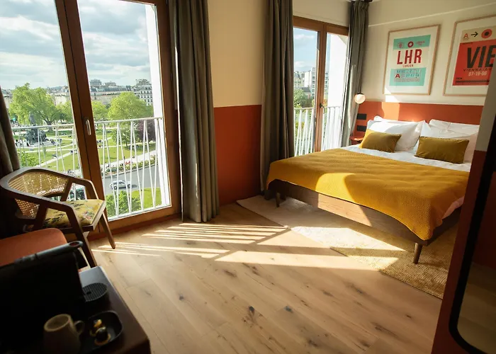 The People Belleville * פריז