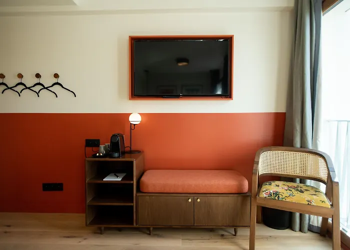 The People Belleville