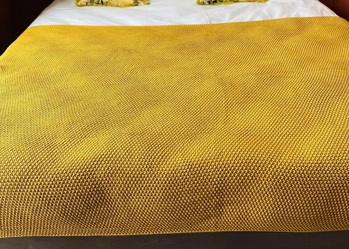 The People Belleville אכסניה