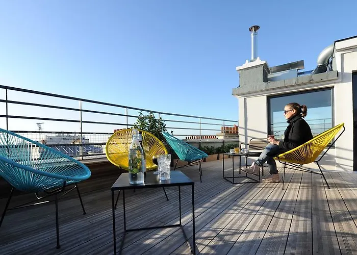 The People Belleville *