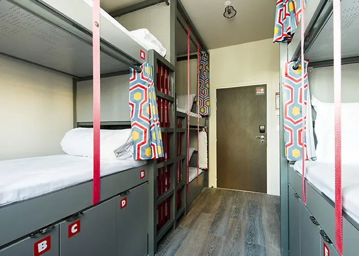 The People Belleville פריז