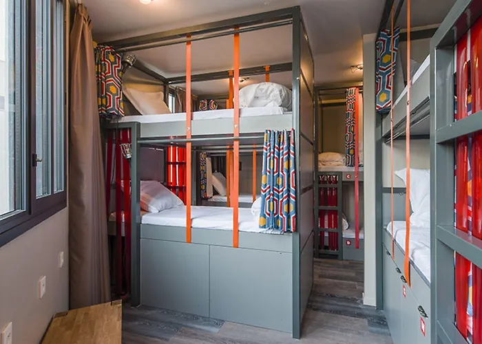 אכסניה The People Belleville *