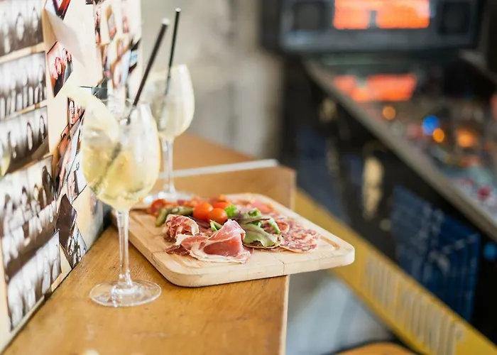 אכסניה The People Belleville *