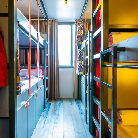 The People Belleville Hostel *