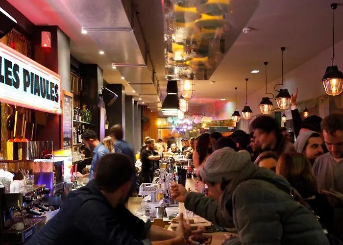 The People Belleville Auberge de jeunesse Paris
